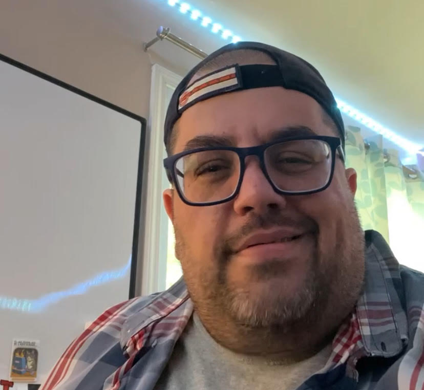 Bio photo of Frank, the host of The Daily Life of Frank